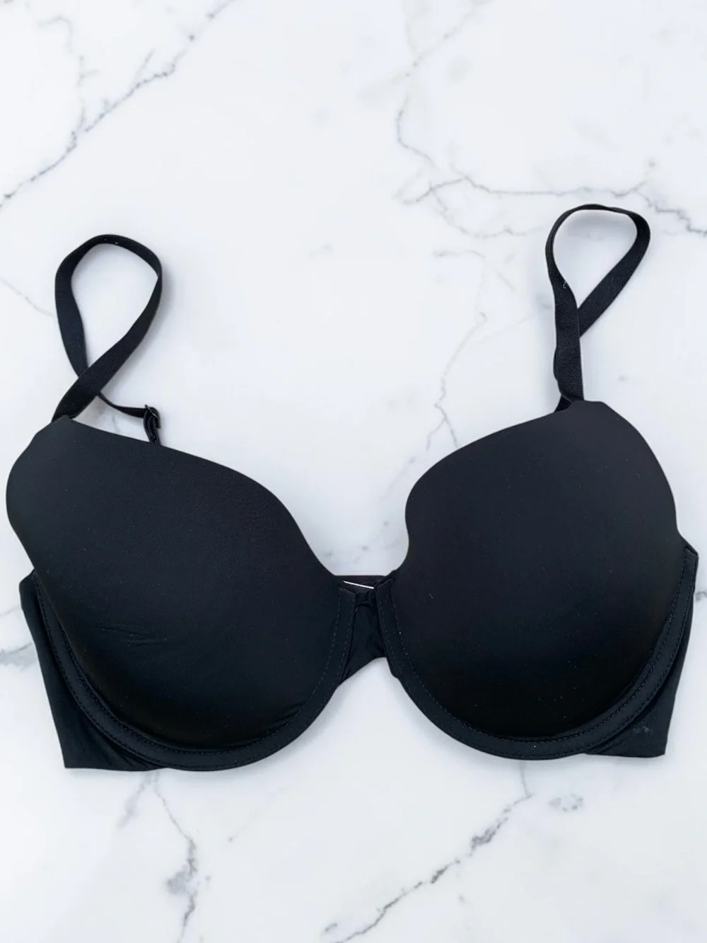 Victoria’s Secret 32DD Black T-Shirt Bra with Light Padding
